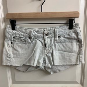 Tilt shorts